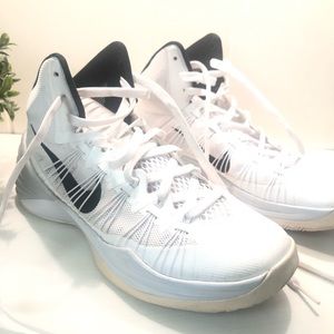 Nike off-white hyperdunk women’s basketball shoes
